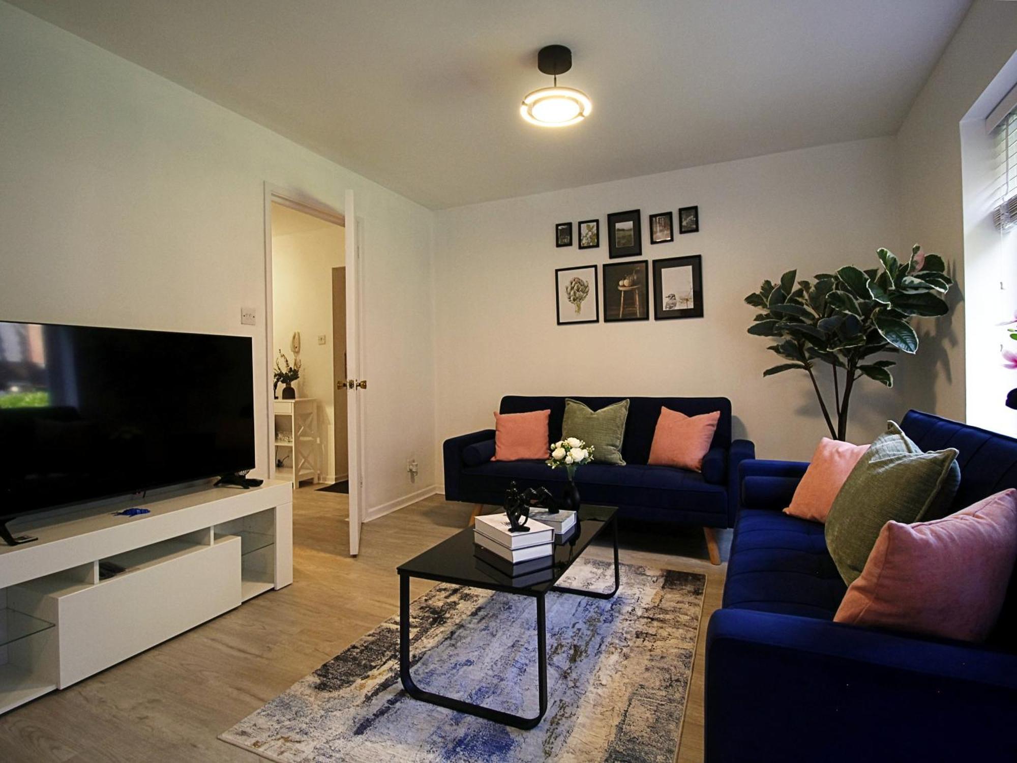 Luxury 2bdr - Free Parking Rg1