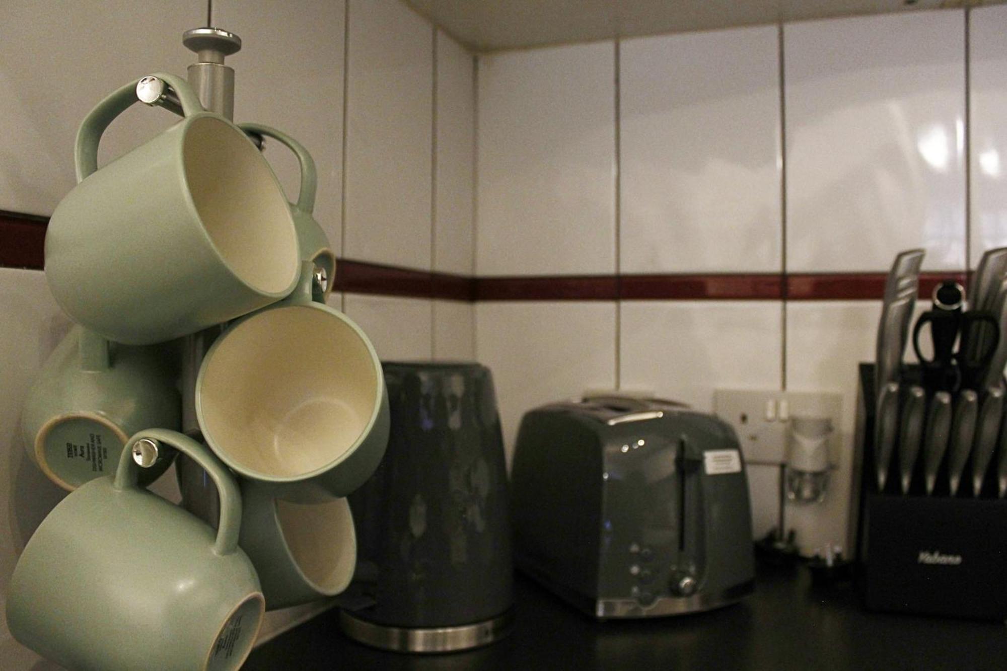 Luxury 2bdr - Free Parking Rg1 Apartment Reading